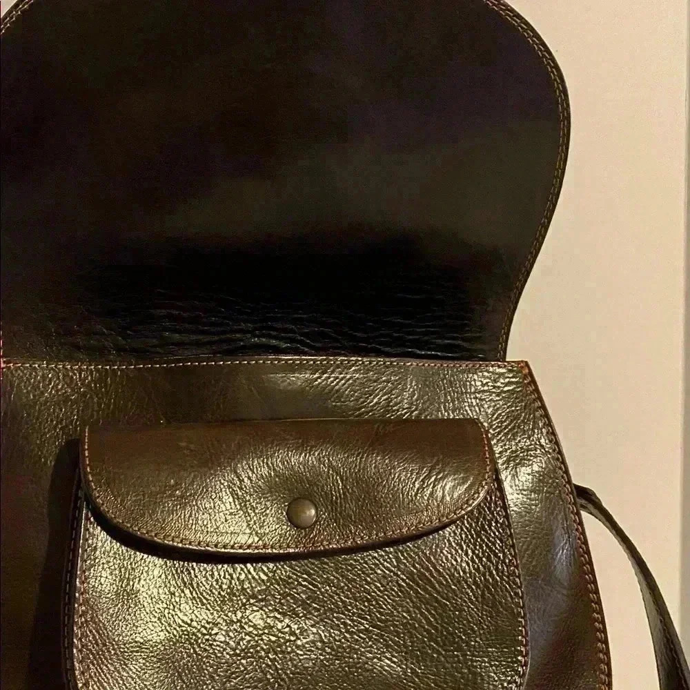 Handmade vintage brown leather handbag - Picture 6 of 9